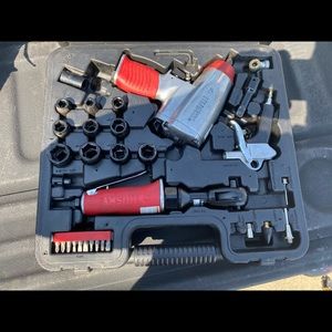 Just some odds and ends I’m trying to get rid of